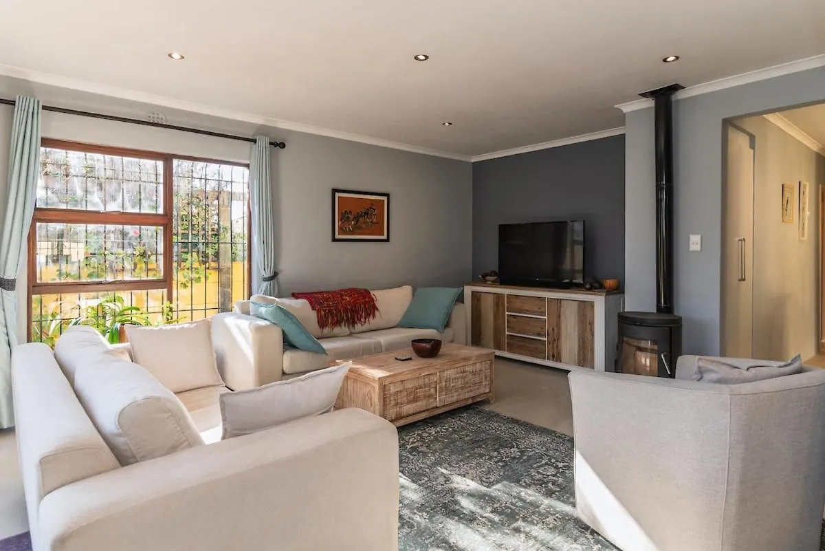 Lakeside Break 1 Bed Home